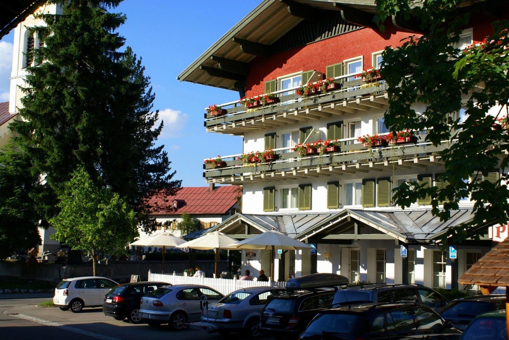 Hotel Riezler Hof Riezlern Exterior photo